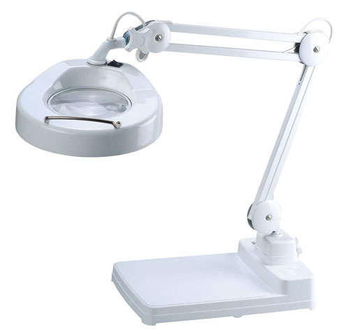 Lampa z lupą 5D stołowa