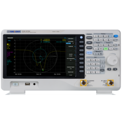 SVA1075X analizator widma 9kHz - 7,5GHz z generatorem śledzącym Siglent